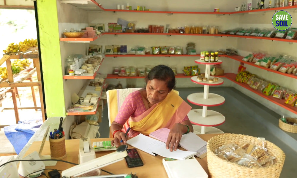Farmer Shyamala Gunasekaran | Transforming Agriculture through Value Addition: A Success Story from Moolakkadu Farmer Shyamala Gunasekaran | Transforming Agriculture through Value Addition: A Success Story from Moolakkadu